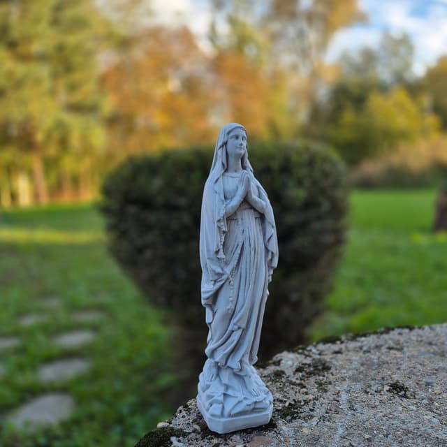 Concrete Statue of the Virgin Mary 38 cm